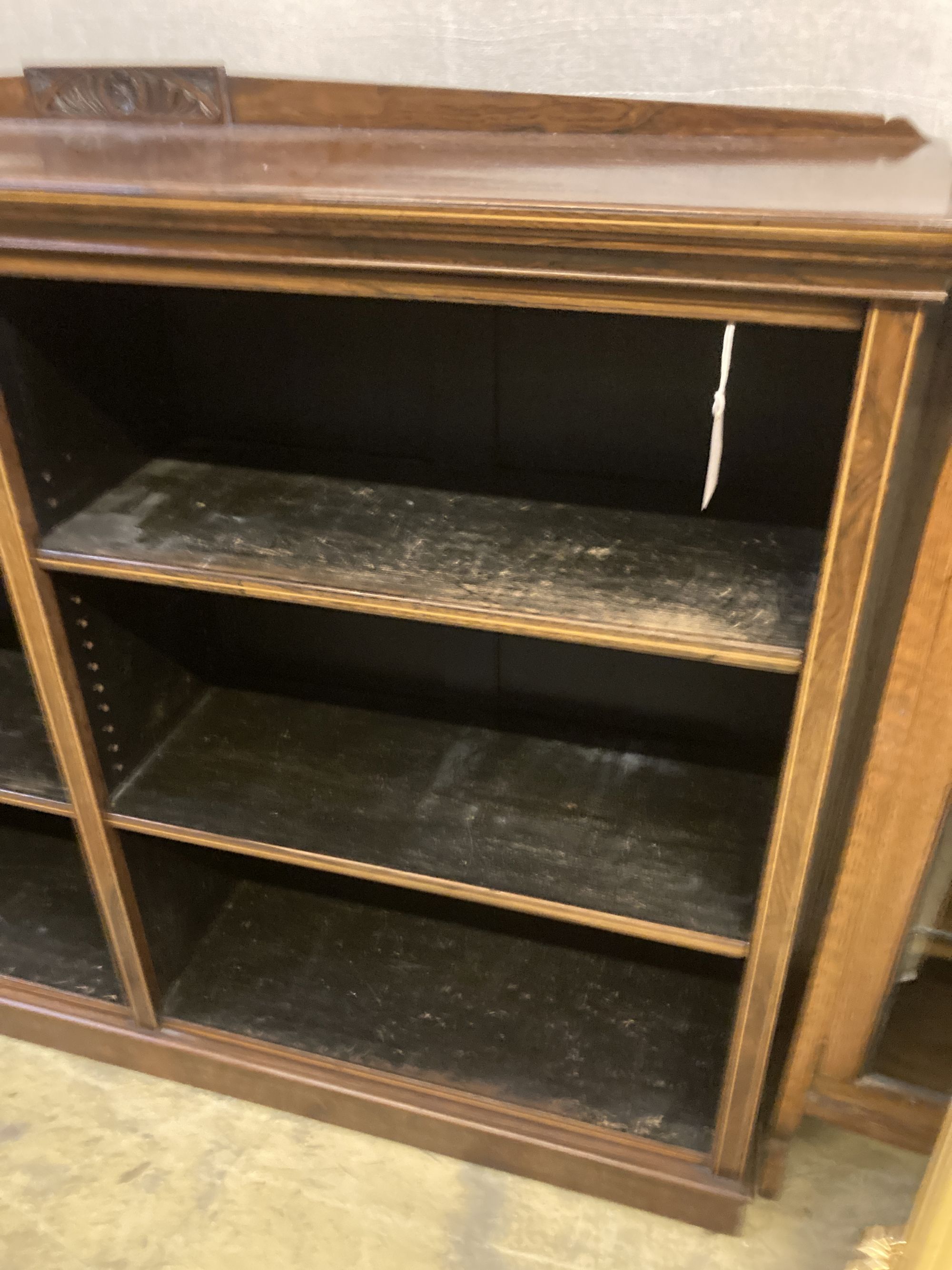 An Edwardian boxwood strung rosewood open bookcase, width 142cm, depth 32cm, height 103cm